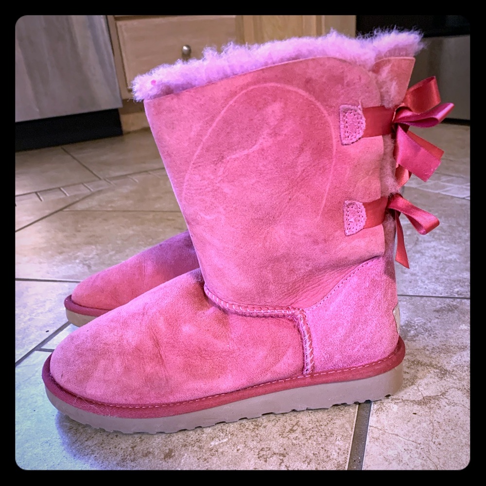 Pink uggs size 7.5